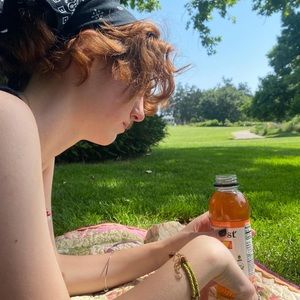 Meet your Posher, Olivia